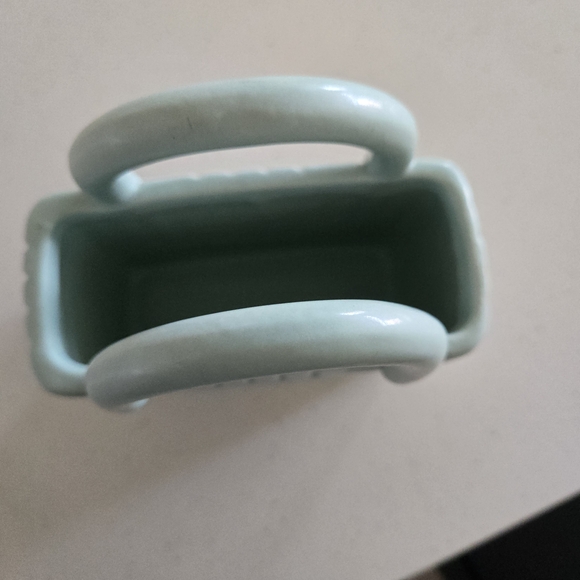 Elegant Light Blue Ceramic Vase - Picture 10 of 10